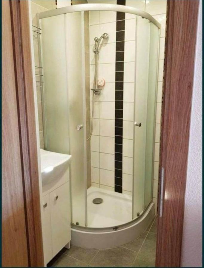Mieszkanie B Lowiczki Zator Exterior foto